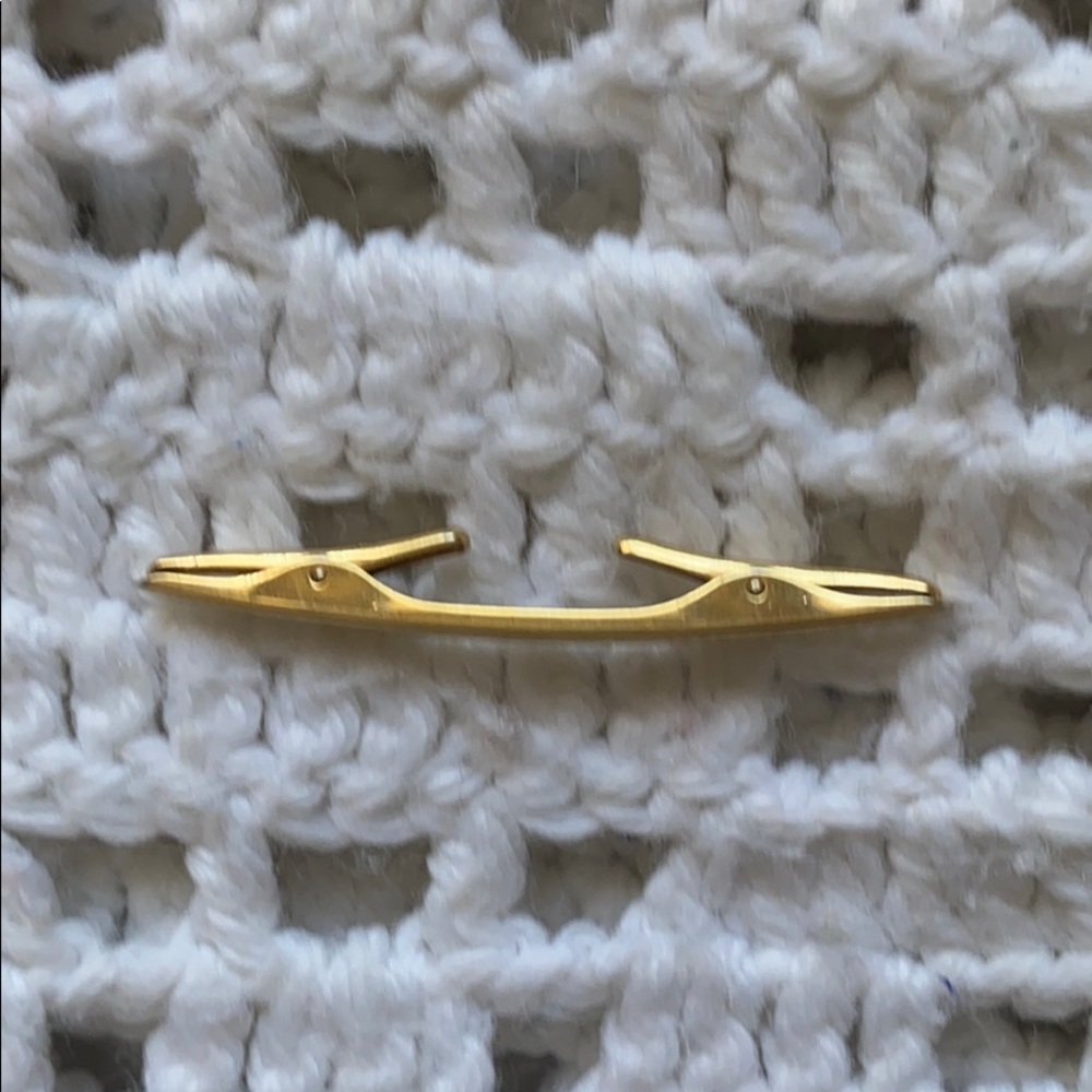 Vintage Pierre Cardin collar bar.